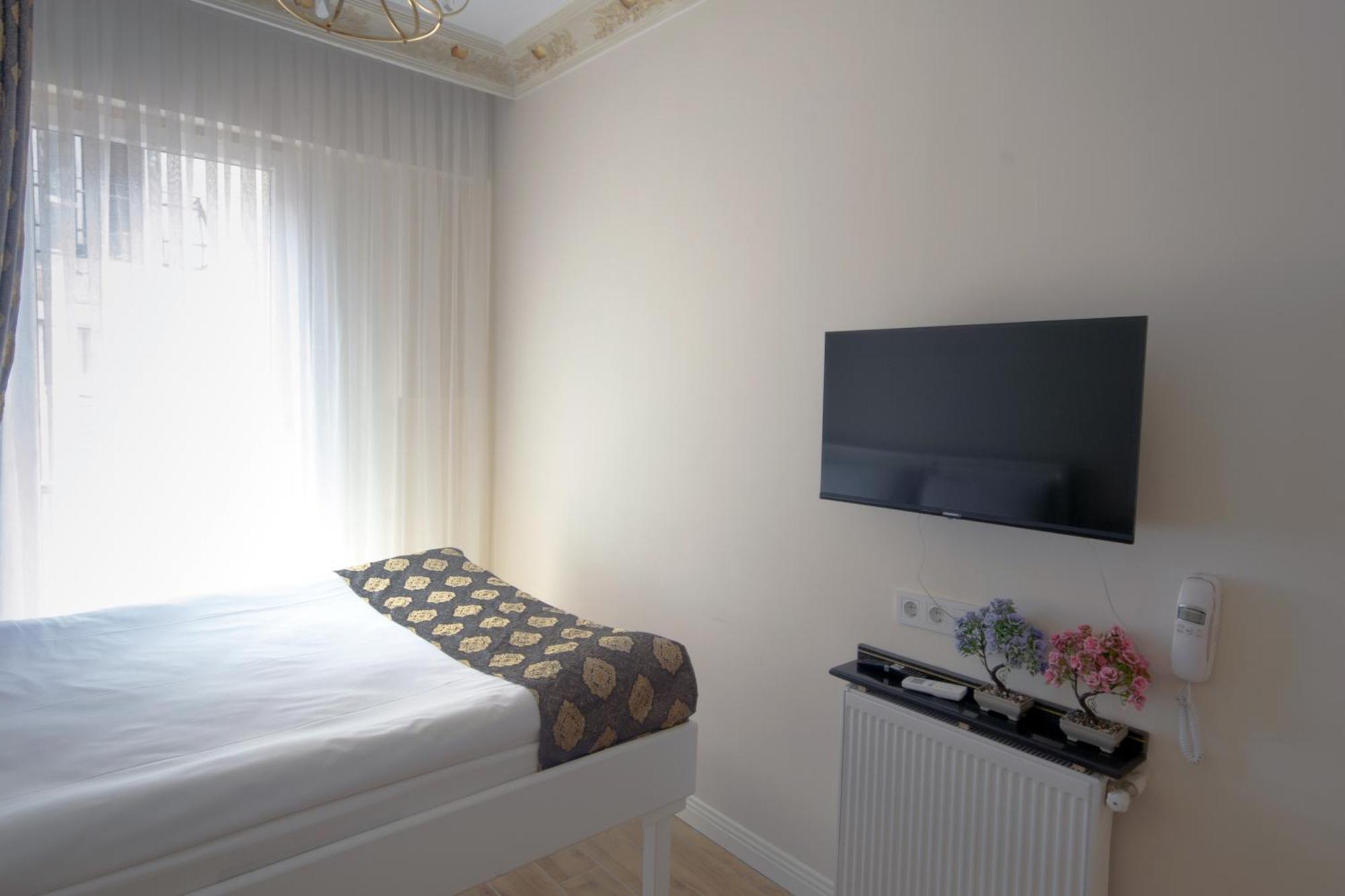 Iq Hotel Beyoglu Provincia di Provincia di Istanbul Esterno foto